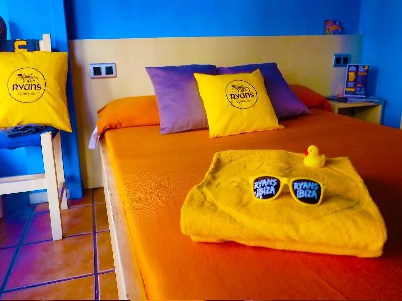 Ten Hostel Ibiza città